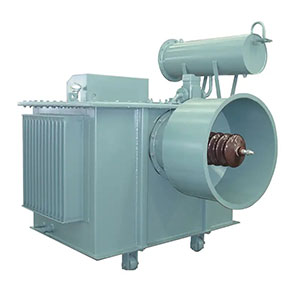 靜電噴涂設備變壓器是一種用于靜電噴涂的專(zhuān)用電源，其作用是將高壓直流電轉換為低壓交流電的器件。它由鐵芯、繞組和絕緣件組成。